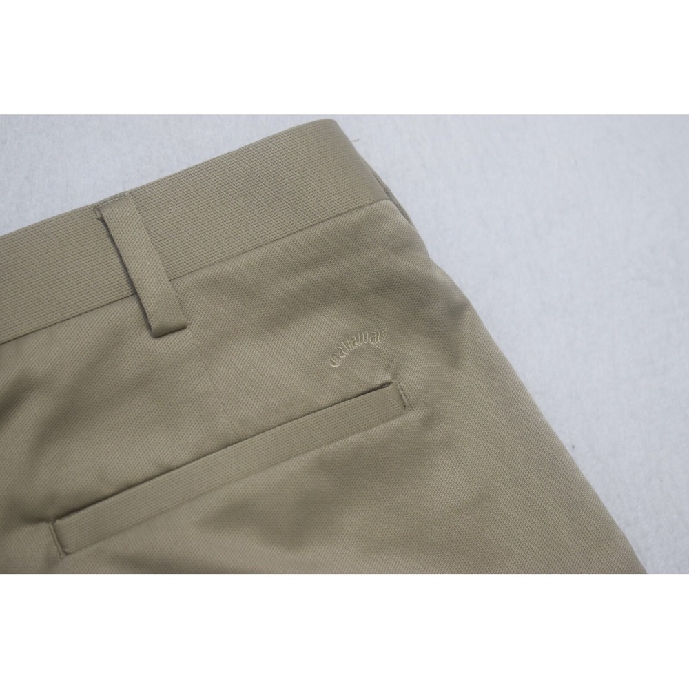 Callaway Golf Shorts Beige Performance Pleated Athletic Mens Size 34 x 11"